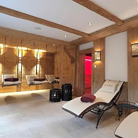 Hotel Postgasthof, Rote-wand *
